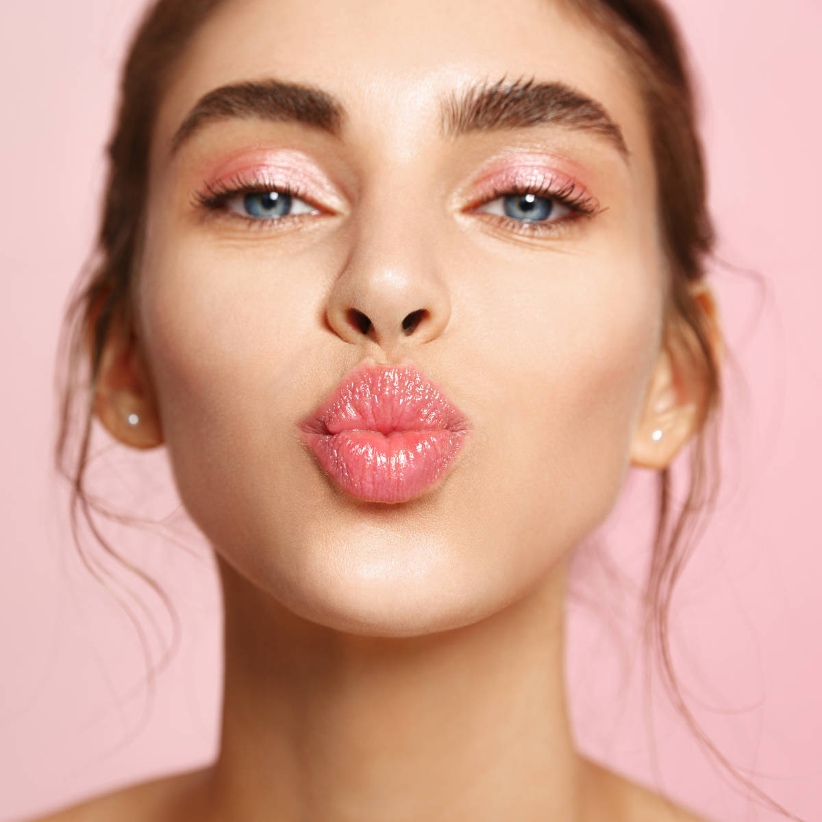 Esercizi per avere labbra carnose Esercizi per avere labbra carnose