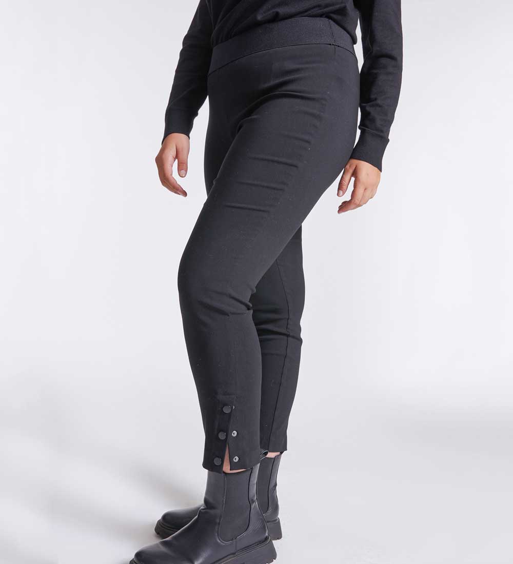 Fiorella Rubino autunno inverno 2022 2023 Fiorella Rubino autunno inverno 2022 2023