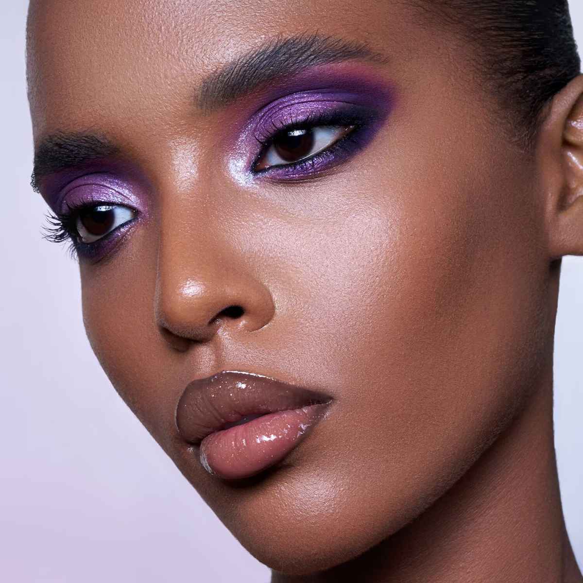 Trucco smokey eyes colorato viola Trucco smokey eyes colorato viola