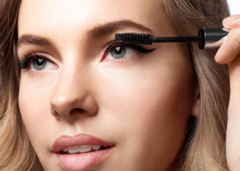 Mascara cocktailing tendenza trucco ciglia