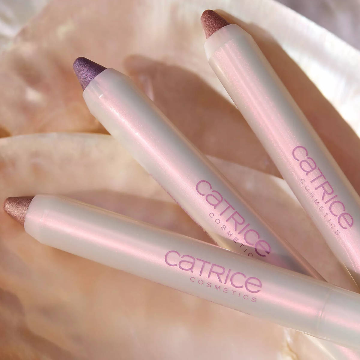 Eyeshadow stick Eyeshadow stick