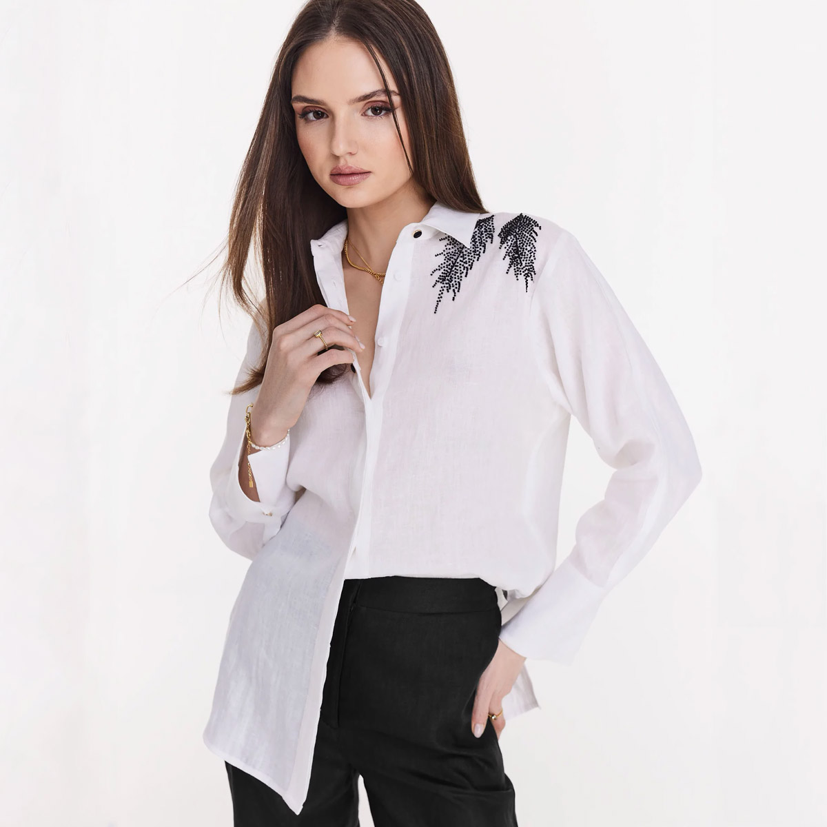 Camicia bianca e nera Camicia bianca e nera
