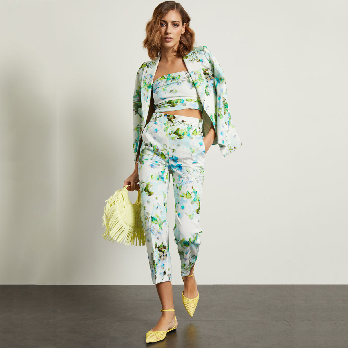 tendenza pantaloni a fiori tendenza pantaloni a fiori