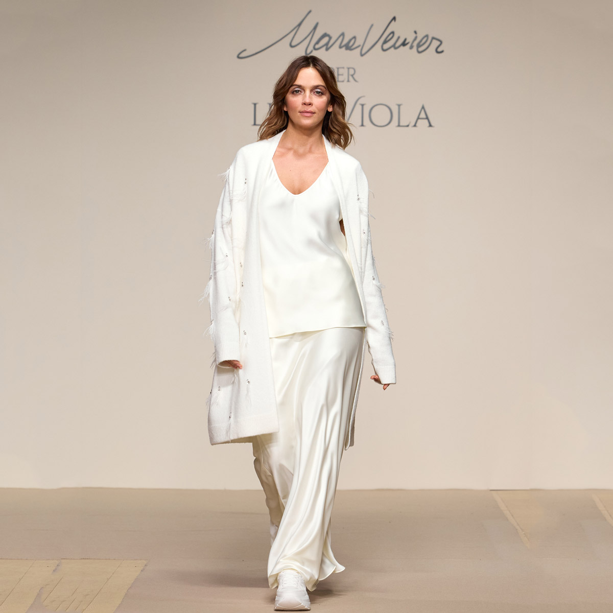  Desfile de Mara Venier para Luisa Viola