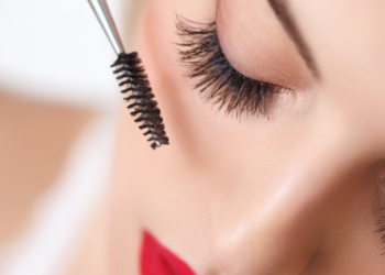 Come mettere il mascara