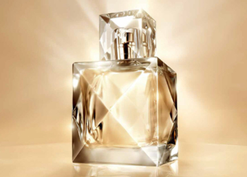 Khloé Kardashian profumo XO Khloé