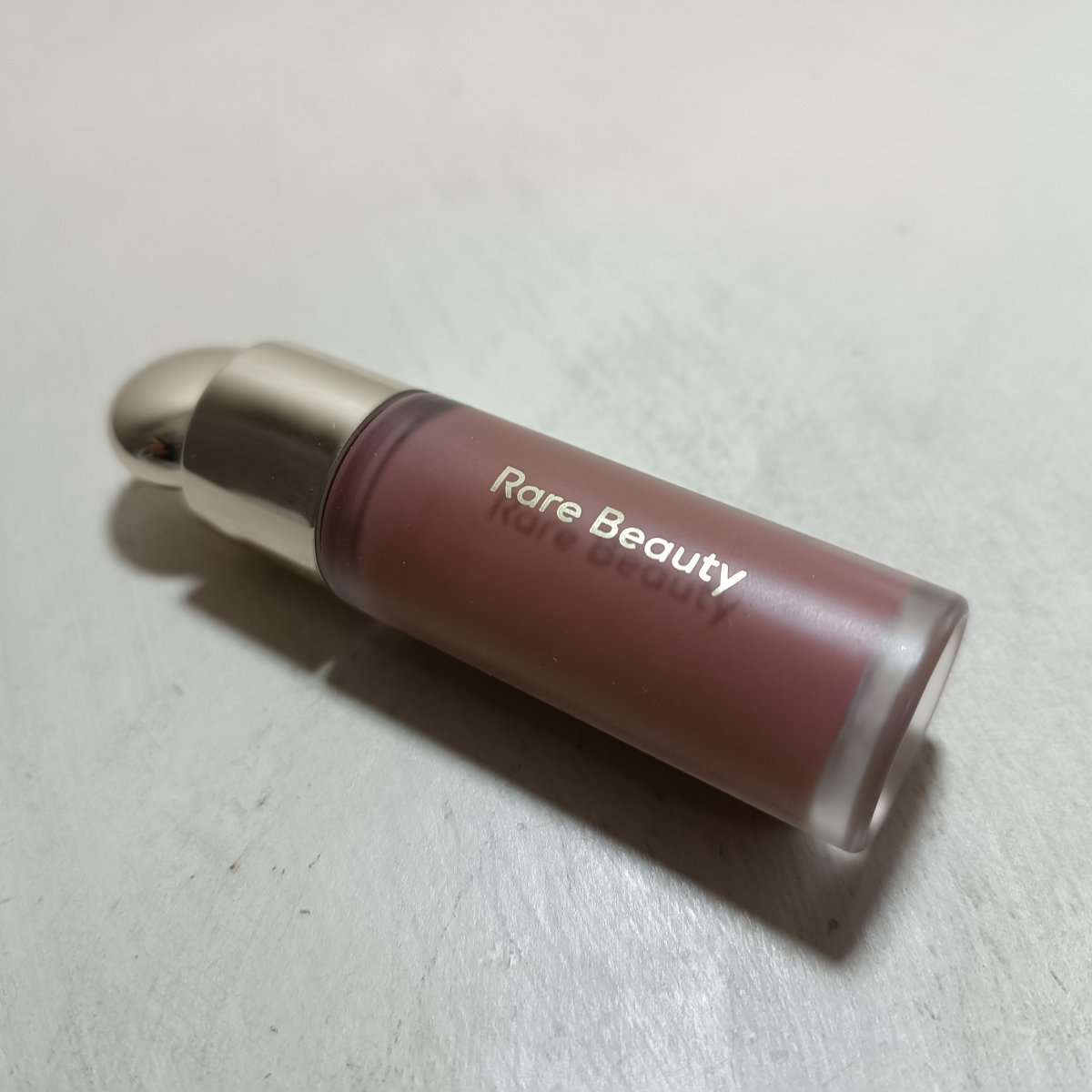 Blush liquido Soft Pinch di Rare Beauty Blush liquido Soft Pinch di Rare Beauty