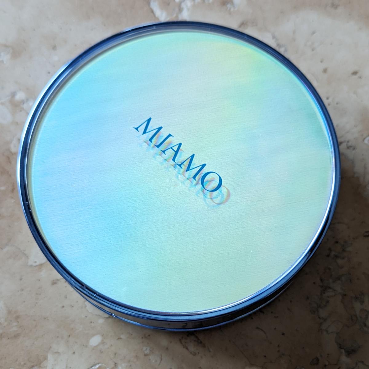 Second Skin Mesh Cushion Foundation di Miamo Second Skin Mesh Cushion Foundation di Miamo