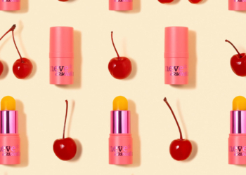 Estasi Cerise di Neve Cosmetics