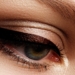 Ombretti ed eyeliner waterproof per il make up occhi estivo