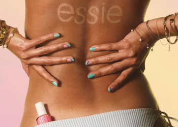 Smalti Essie Estate 2025 Riviera Rush