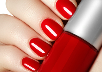 Come fare la manicure a casa