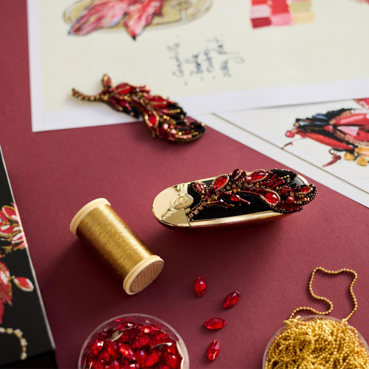 Guerlain collezione trucco Majestic Feathers Autunno 2025 Guerlain collezione trucco Majestic Feathers Autunno 2025