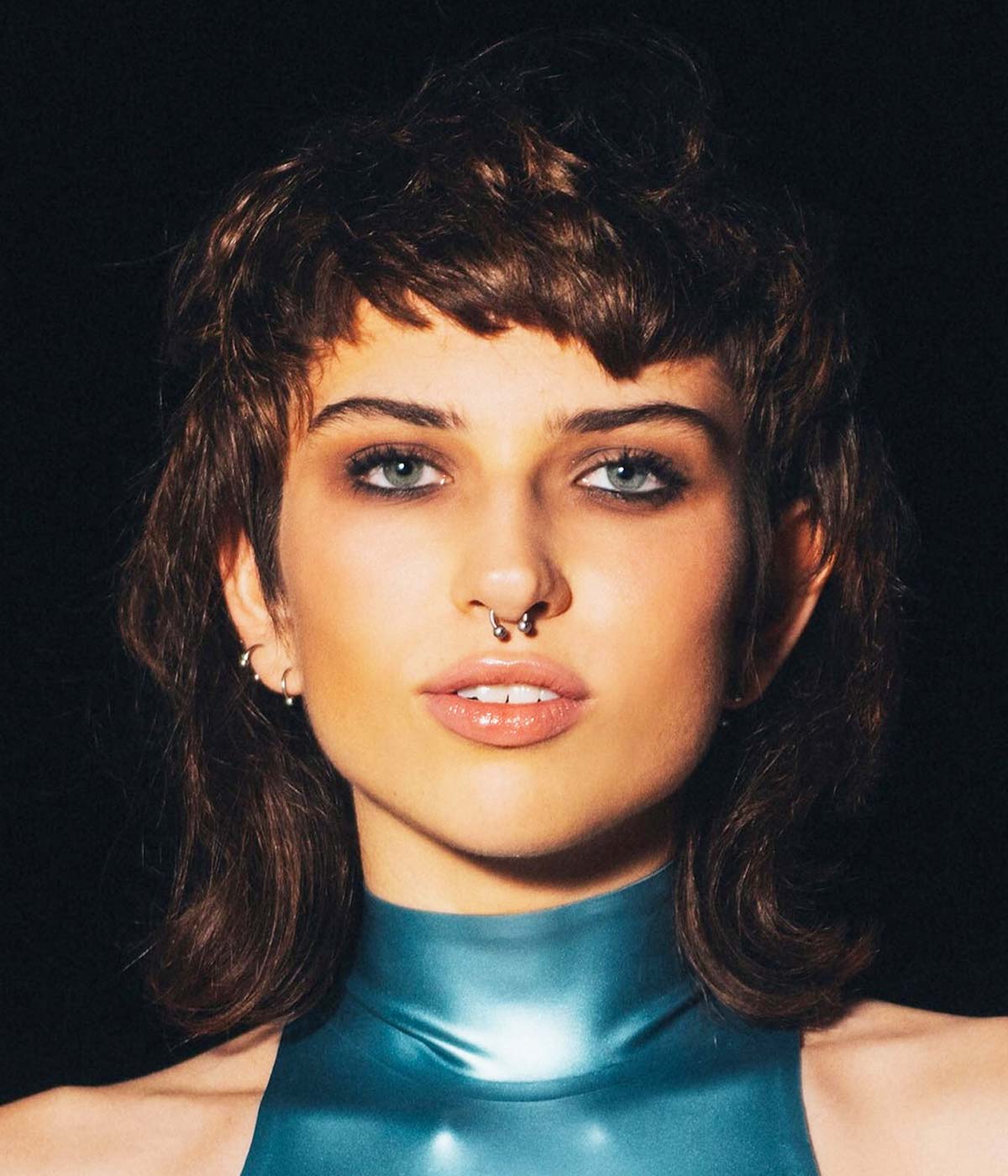 Intercoiffure Mondial Switzerland tagli capelli medi 2024 primavera Intercoiffure Mondial Switzerland tagli capelli medi 2024 primavera