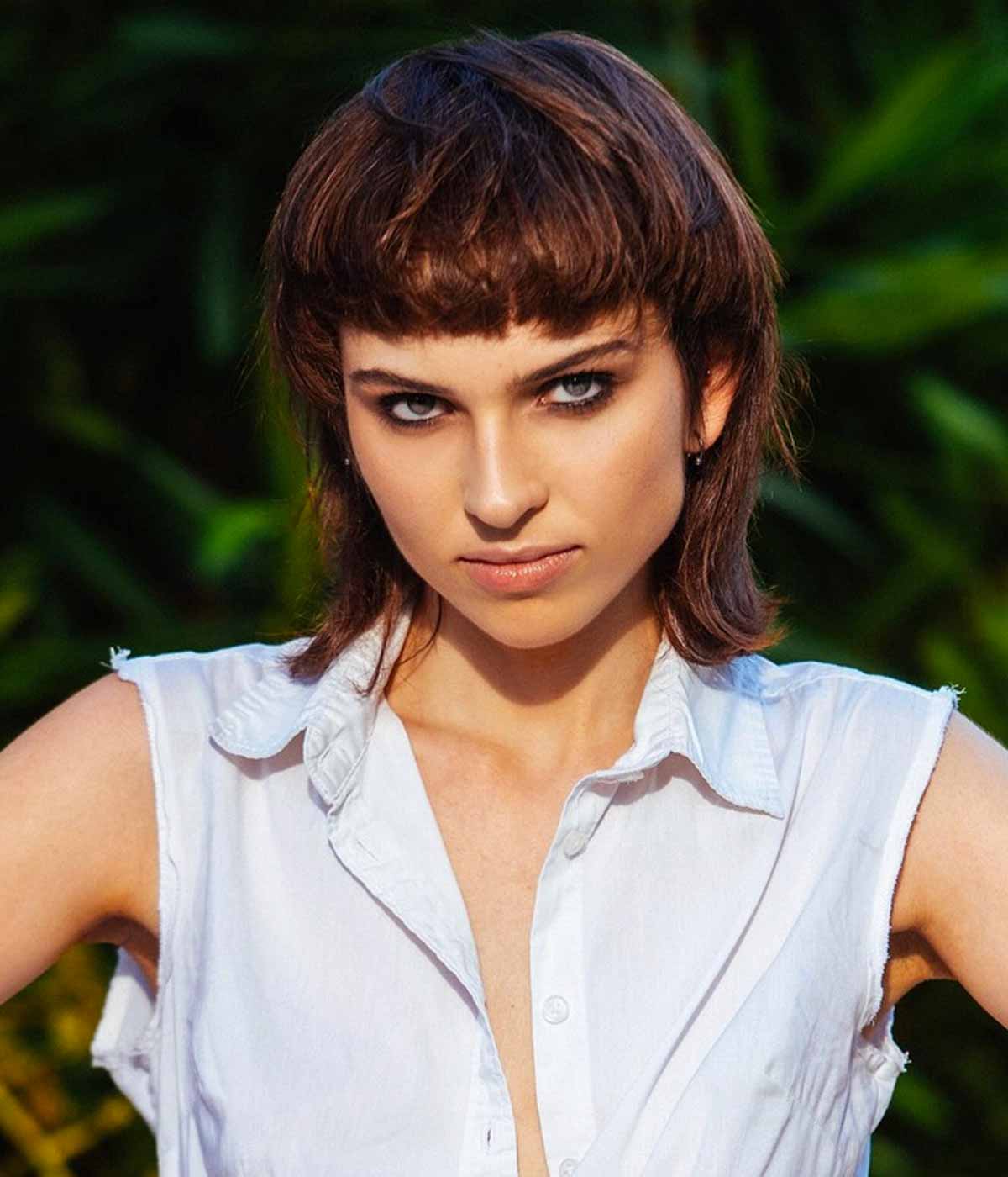 Intercoiffure Mondial Switzerland tagli capelli medi 2024 primavera Intercoiffure Mondial Switzerland tagli capelli medi 2024 primavera