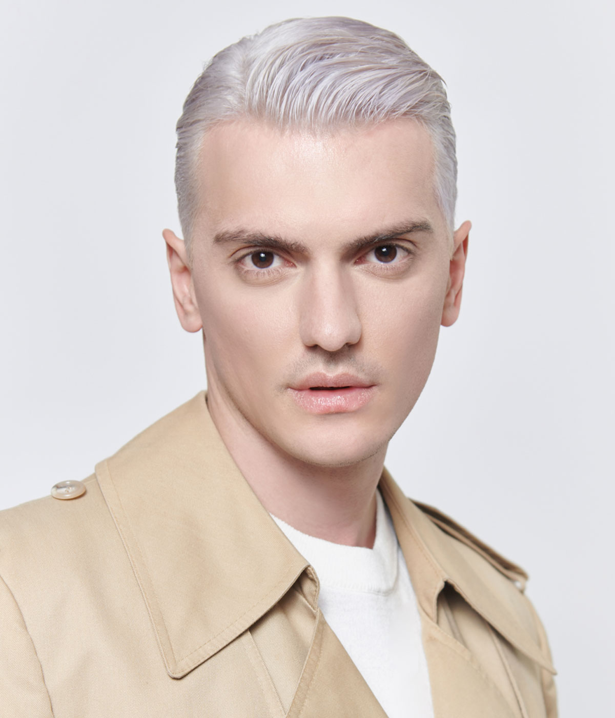 Tagli capelli uomo colore icegrey blonde Tagli capelli uomo colore icegrey blonde