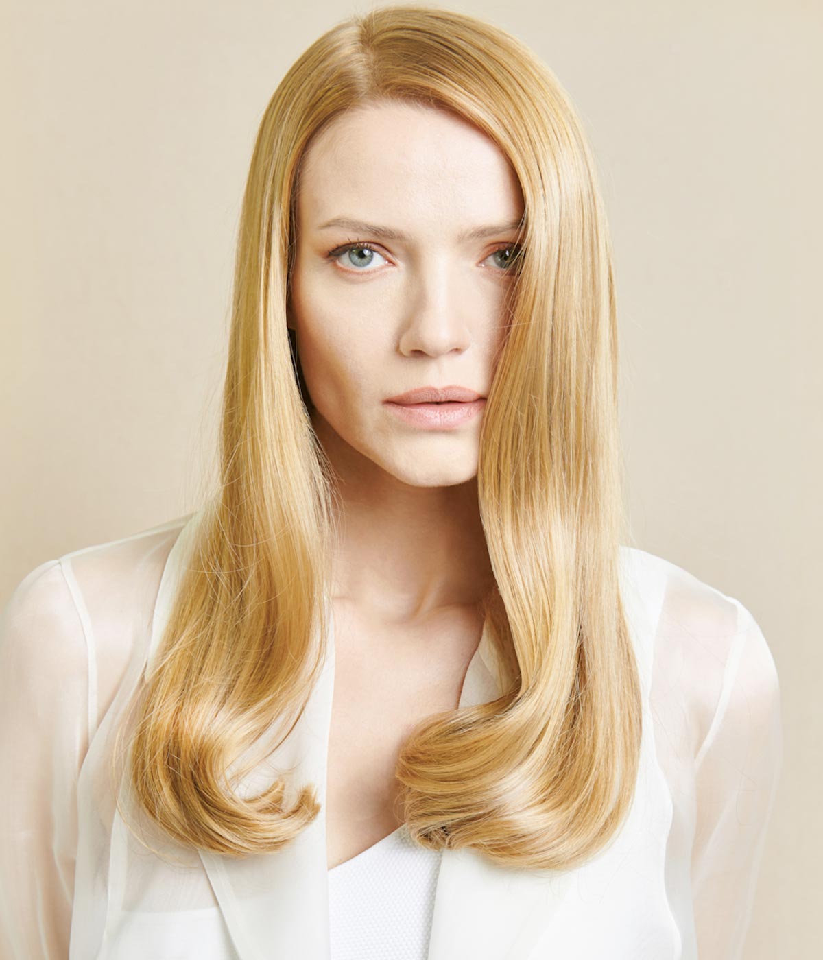 Tagli capelli lunghi colore biscuit blonde Tagli capelli lunghi colore biscuit blonde