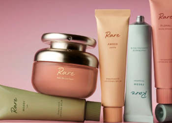 Profumo e balsami corpo Rare Beauty per il layering