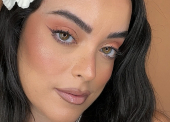 Island Girl make up