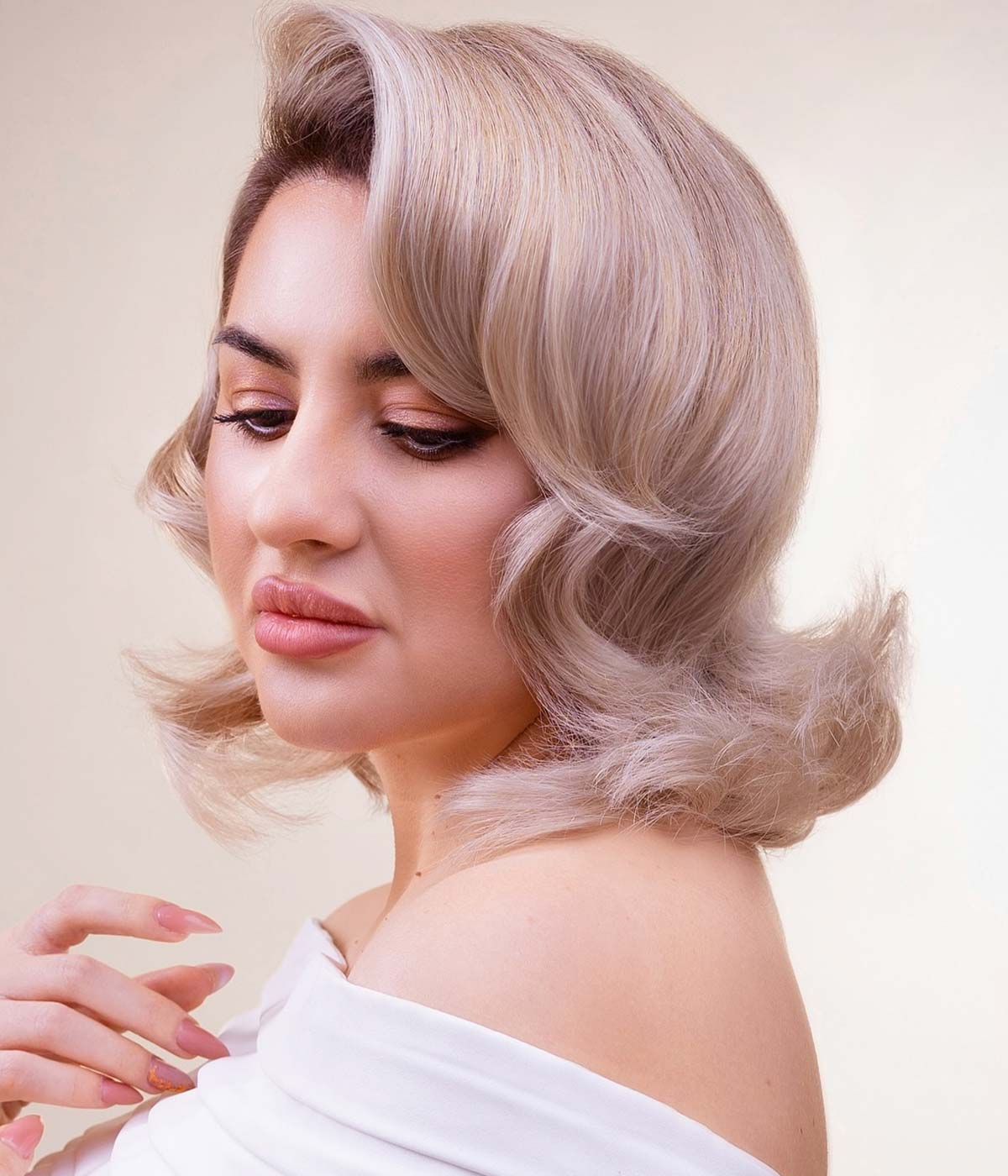 Maktub salon de Infrumusetare tagli capelli medi inverno 2025 Maktub salon de Infrumusetare tagli capelli medi inverno 2025
