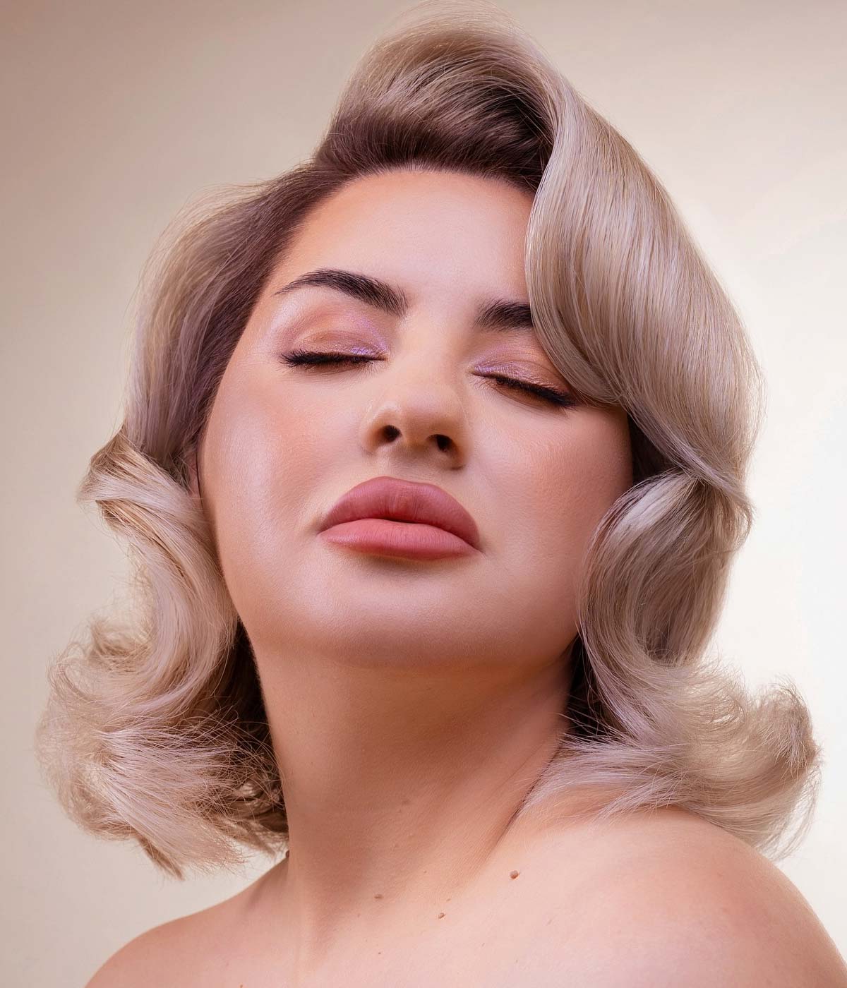 Maktub salon de Infrumusetare tagli capelli medi inverno 2025 Maktub salon de Infrumusetare tagli capelli medi inverno 2025