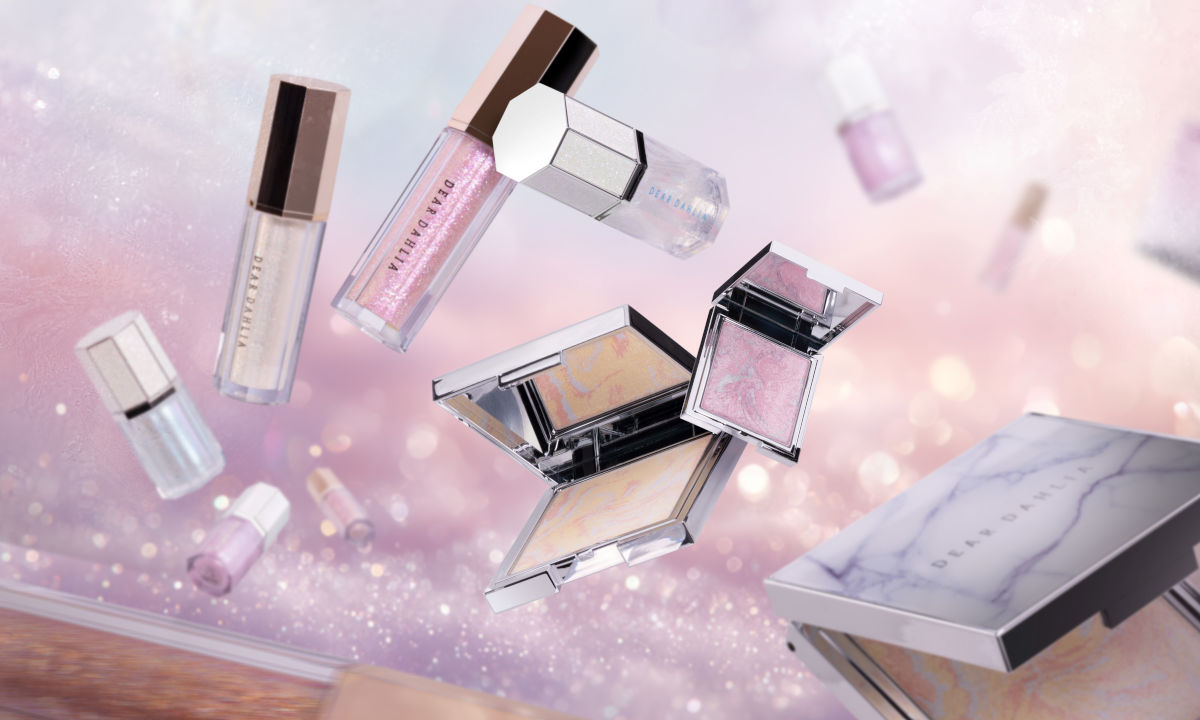 Dear Dahlia trucco Natale 2025