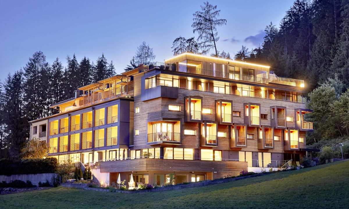 Family hotel in montagna