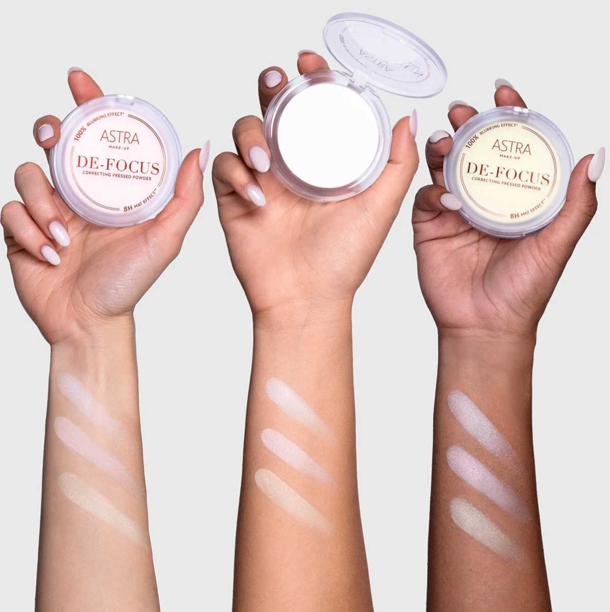 Swatches cipria Astra Make-Up De-Focus