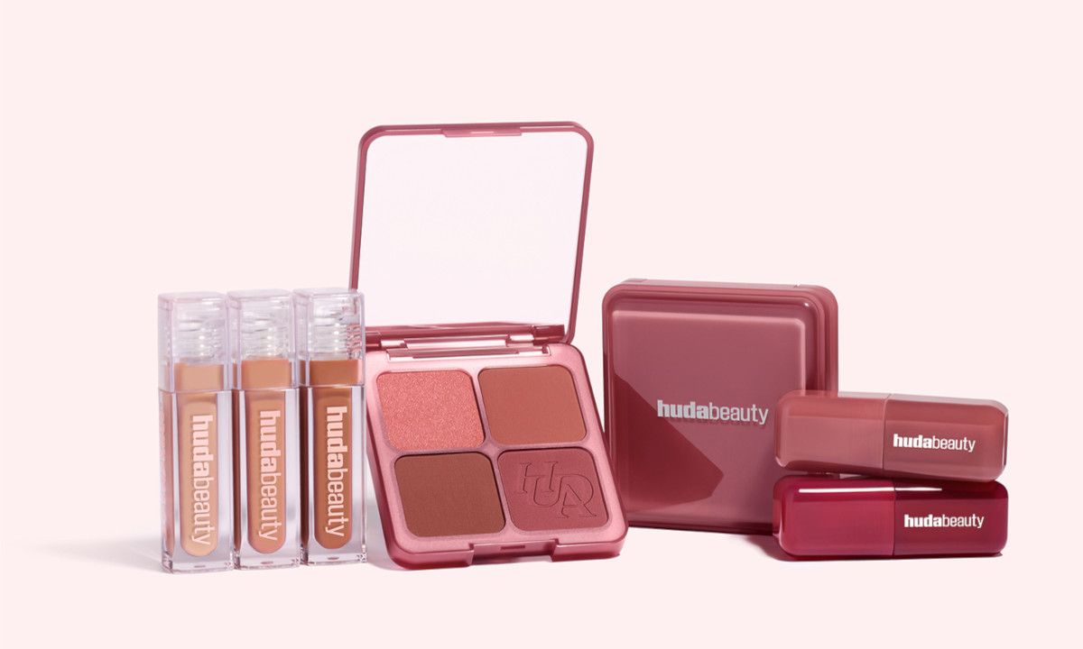 Huda Beauty Strawberry Latte collezione trucco primavera Estate 2026