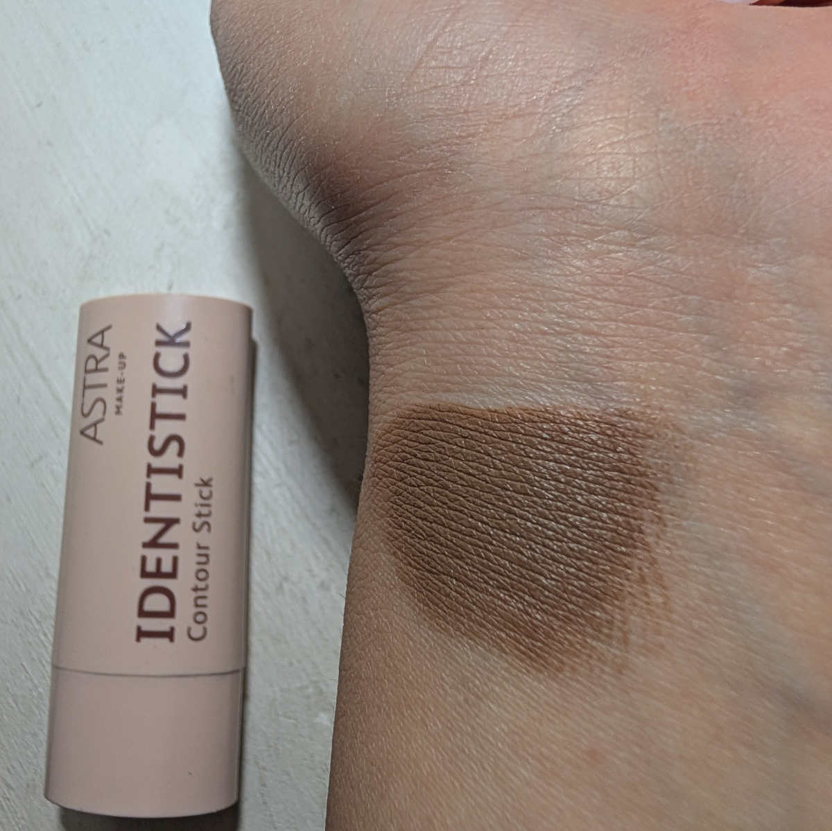 Astra Make-Up stick per il contouring viso Astra Make-Up stick per il contouring viso