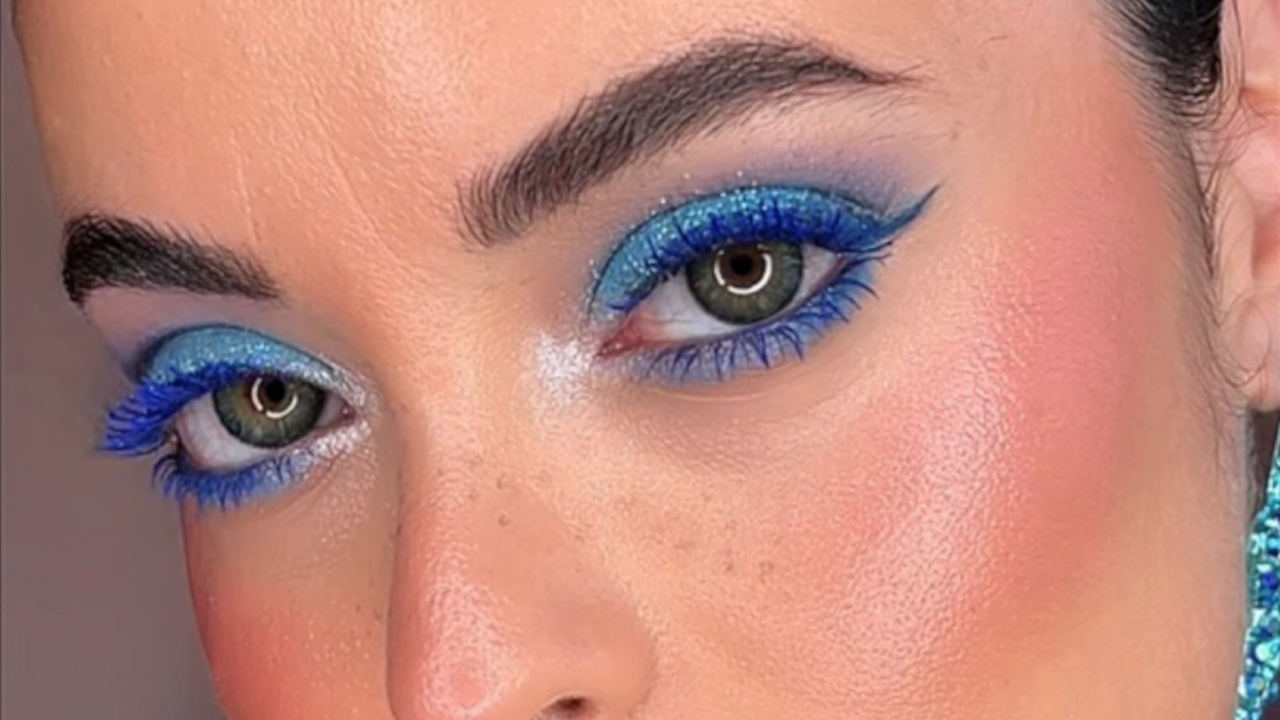 Pop of Blue make up