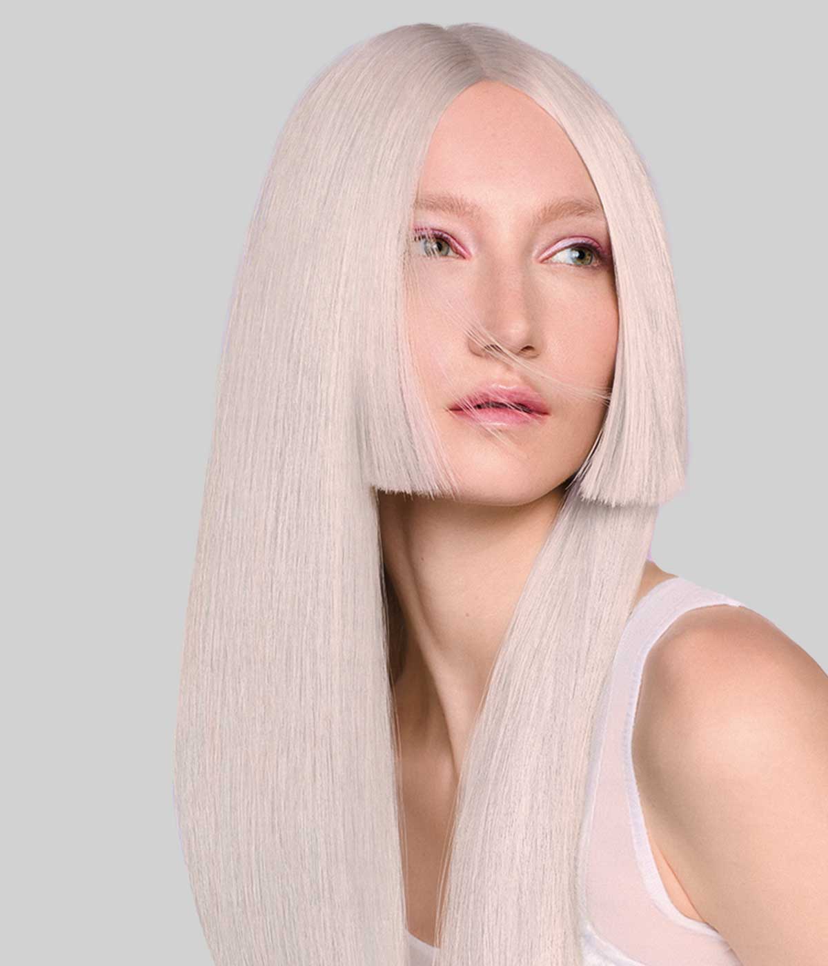 Hime cut capelli lunghi lisci Hime cut capelli lunghi lisci
