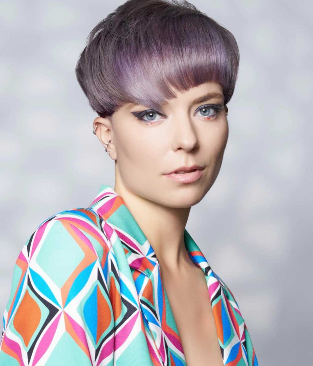 Bob cut con frangia irregolare Bob cut con frangia irregolare