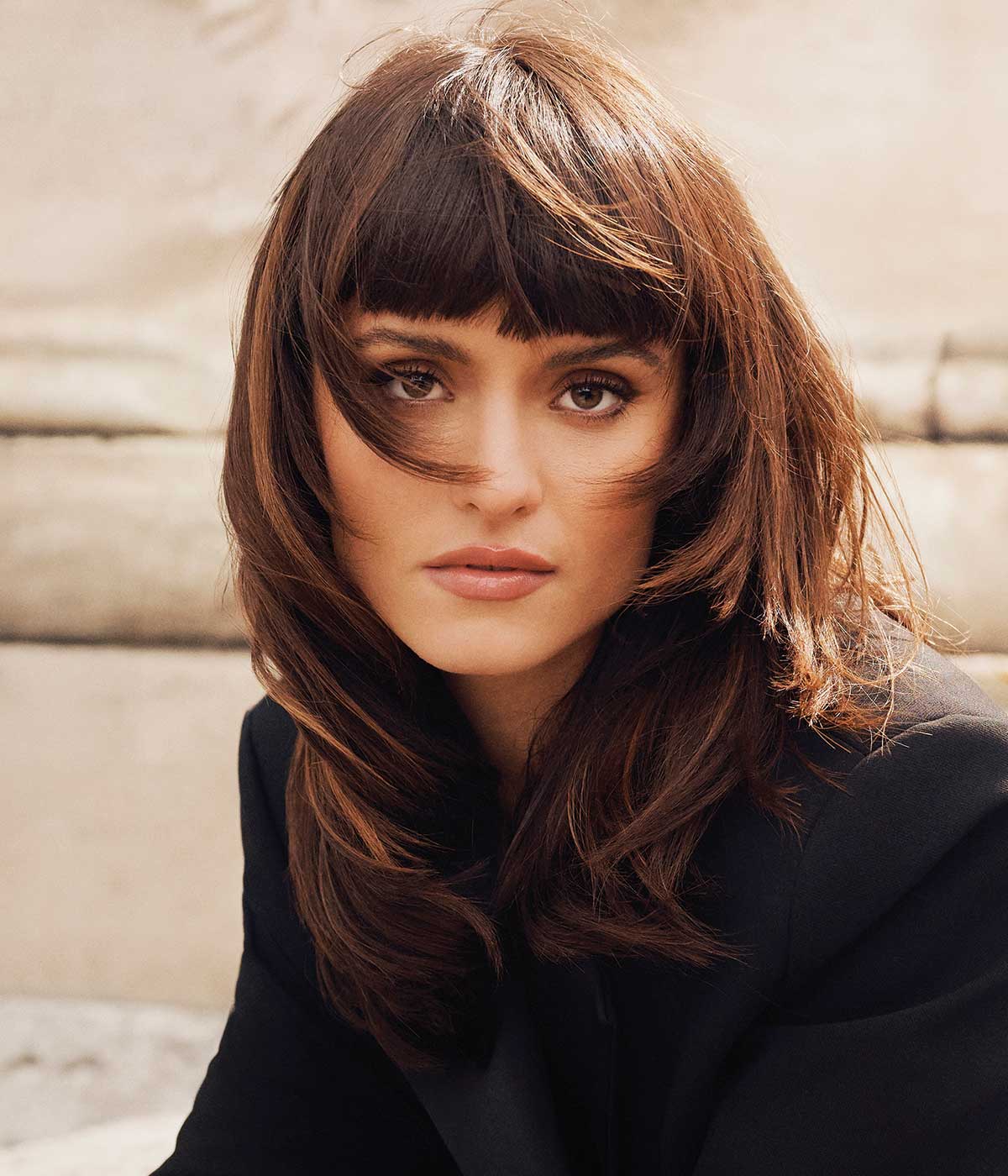 Wolf cut con frangia Wolf cut con frangia