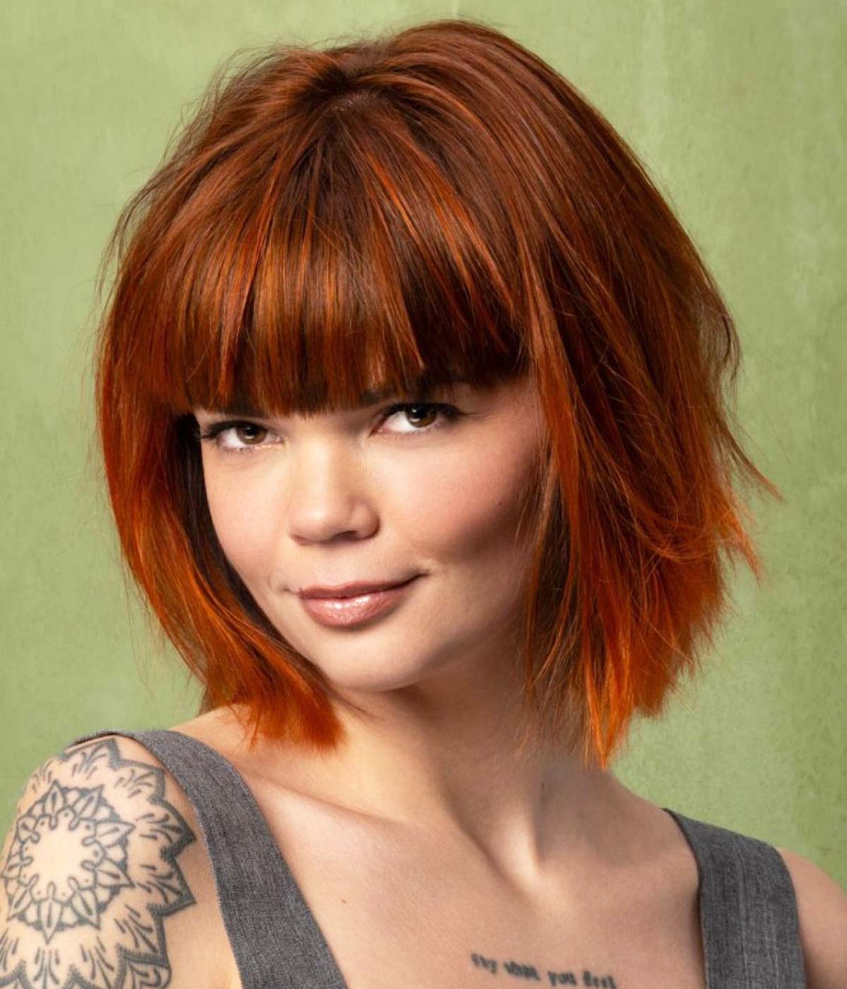 Bob cut sfilato con frangia pari Bob cut sfilato con frangia pari