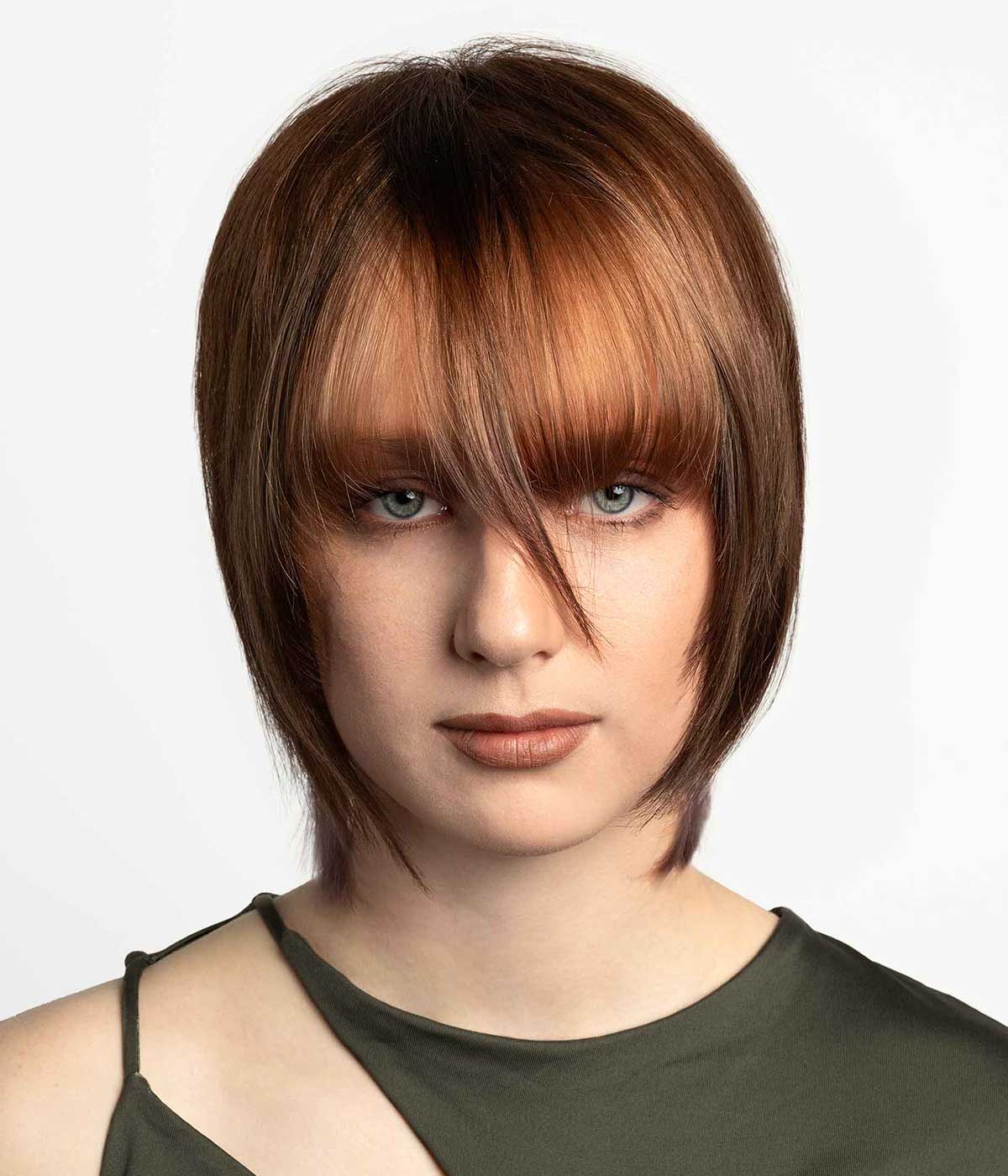 Tagli medio corti con frangia Tagli medio corti con frangia