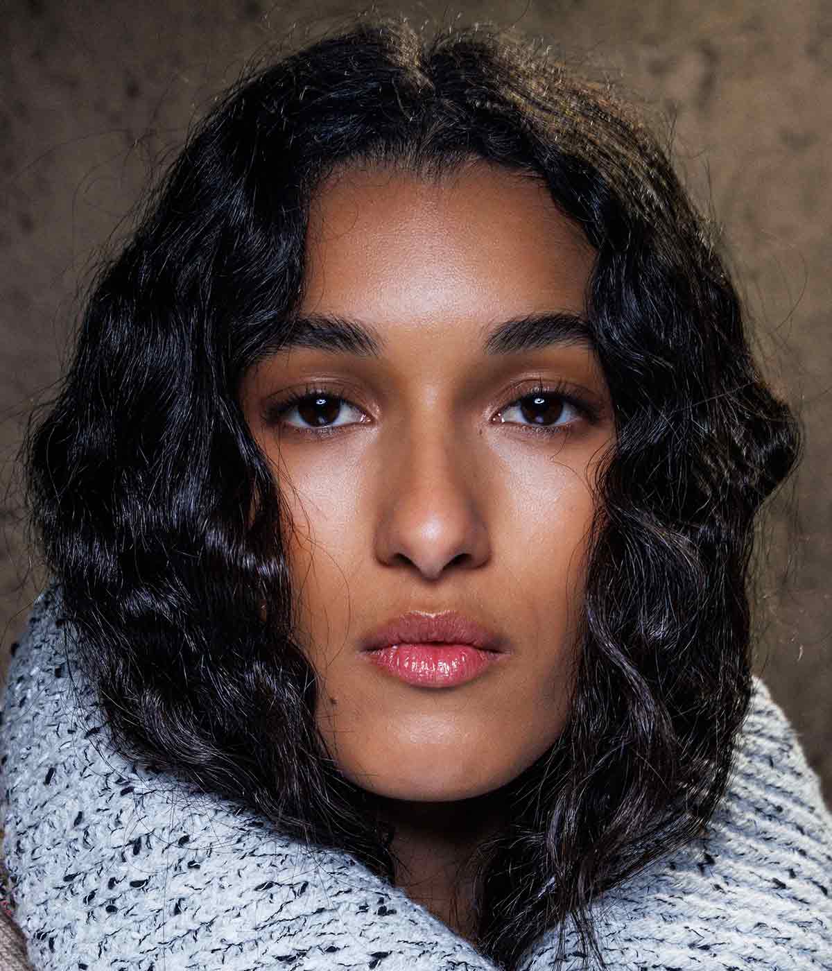 Trucco con lucidalabbra Inverno 2025 2026 Trucco con lucidalabbra Inverno 2025 2026